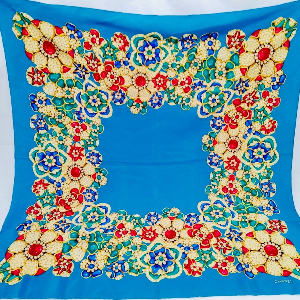 CHANEL Silk Gripoix 1980s Scarf